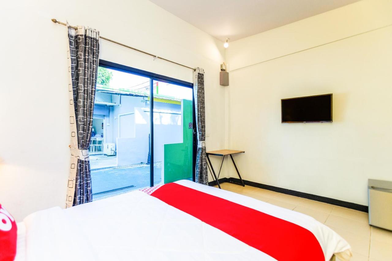 OYO 450 Rawai Studios Resort Exterior foto
